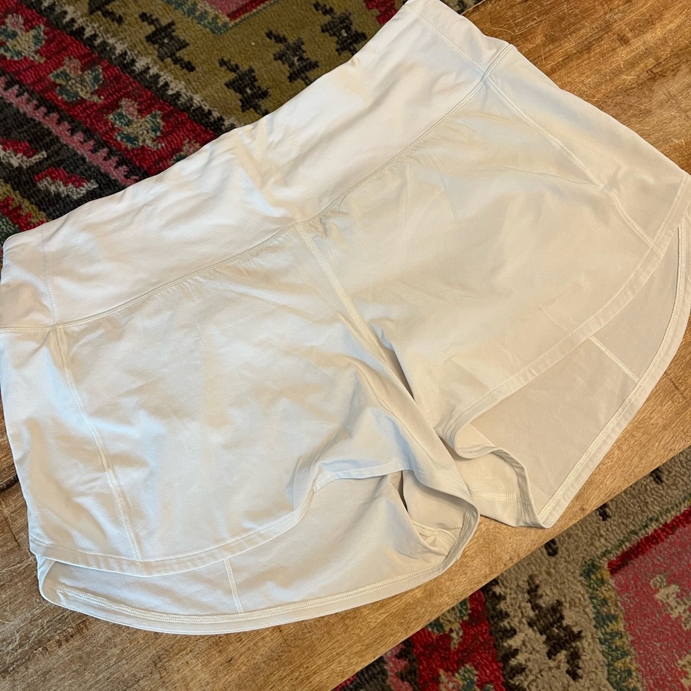 Lululemon Women's cream speed up Athletic Shorts size 12 . Never worn